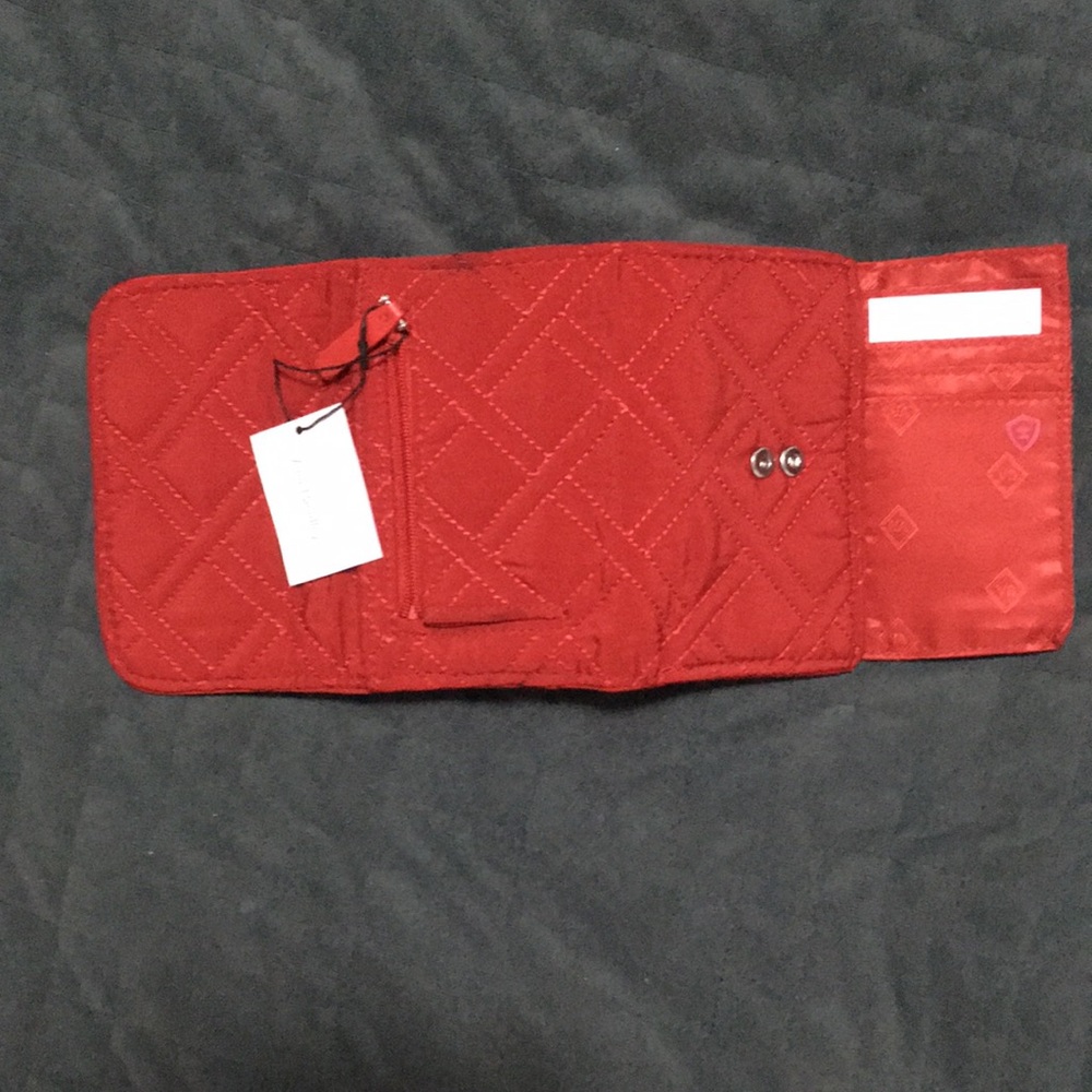 NWT Vera Bradley Riley RFID Compact Wallet - Picture 2 of 3
